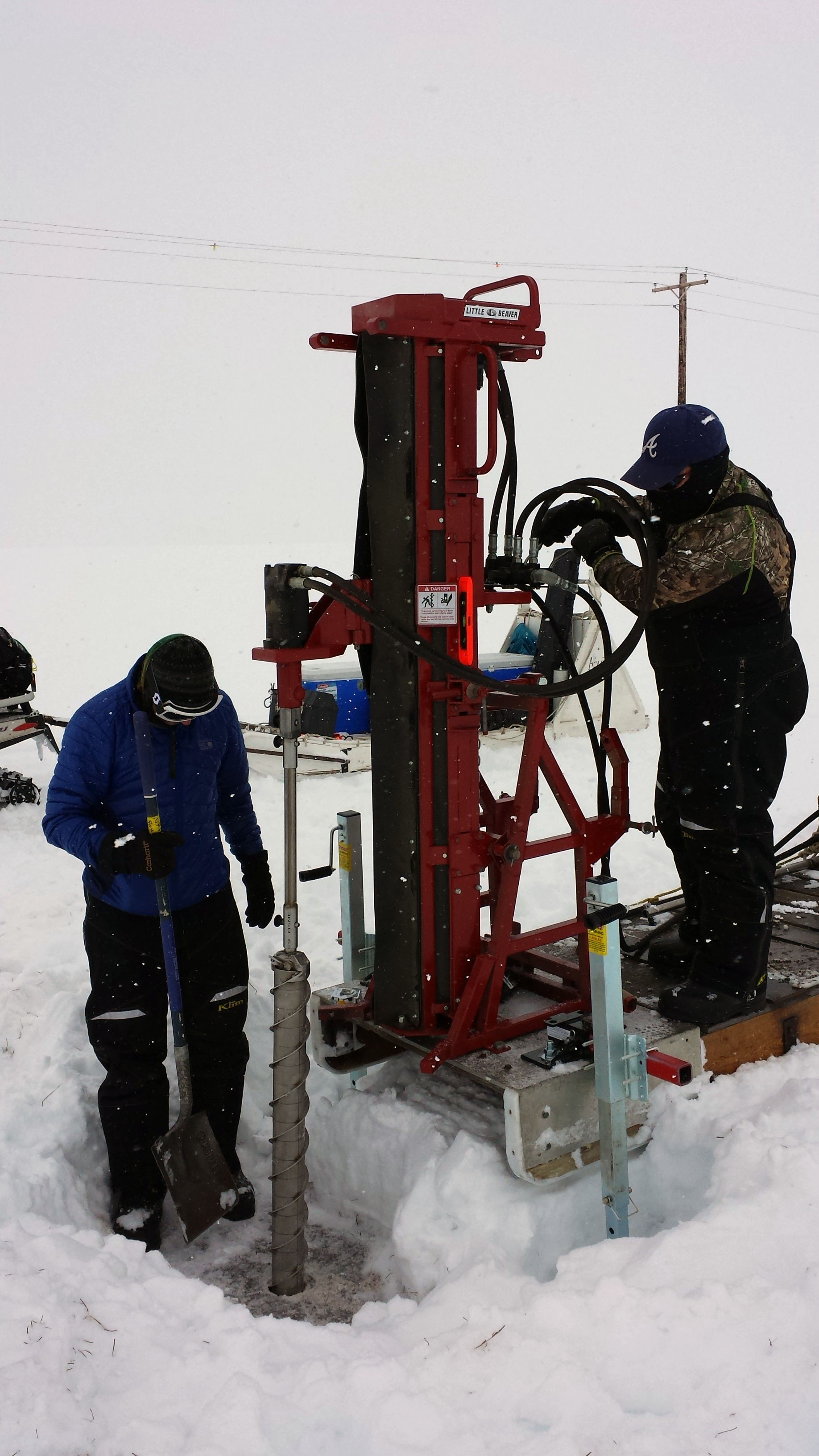 Drilling permafrost cores in Barrow, AK. Photo: Craig Ulrich/LBNL