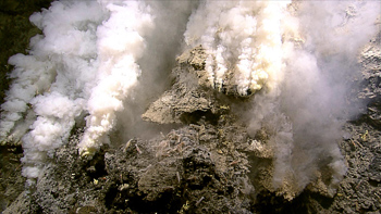 "White smokers"--hydrothermal vents on the ocean floor (NOAA)