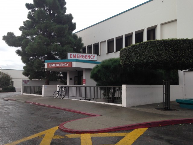 The emergency room at San Pablo's Doctors Medical Center will close permanently Tuesday at 7a.m., ending all patient care at the hospital. (Lisa Aliferis/KQED)