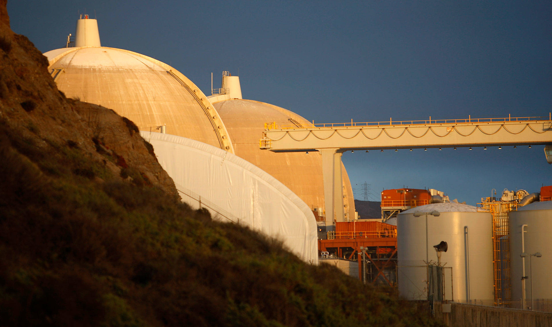 The San Onofre Nuclear Generating Station south of San Clemente. David McNew/Getty Images