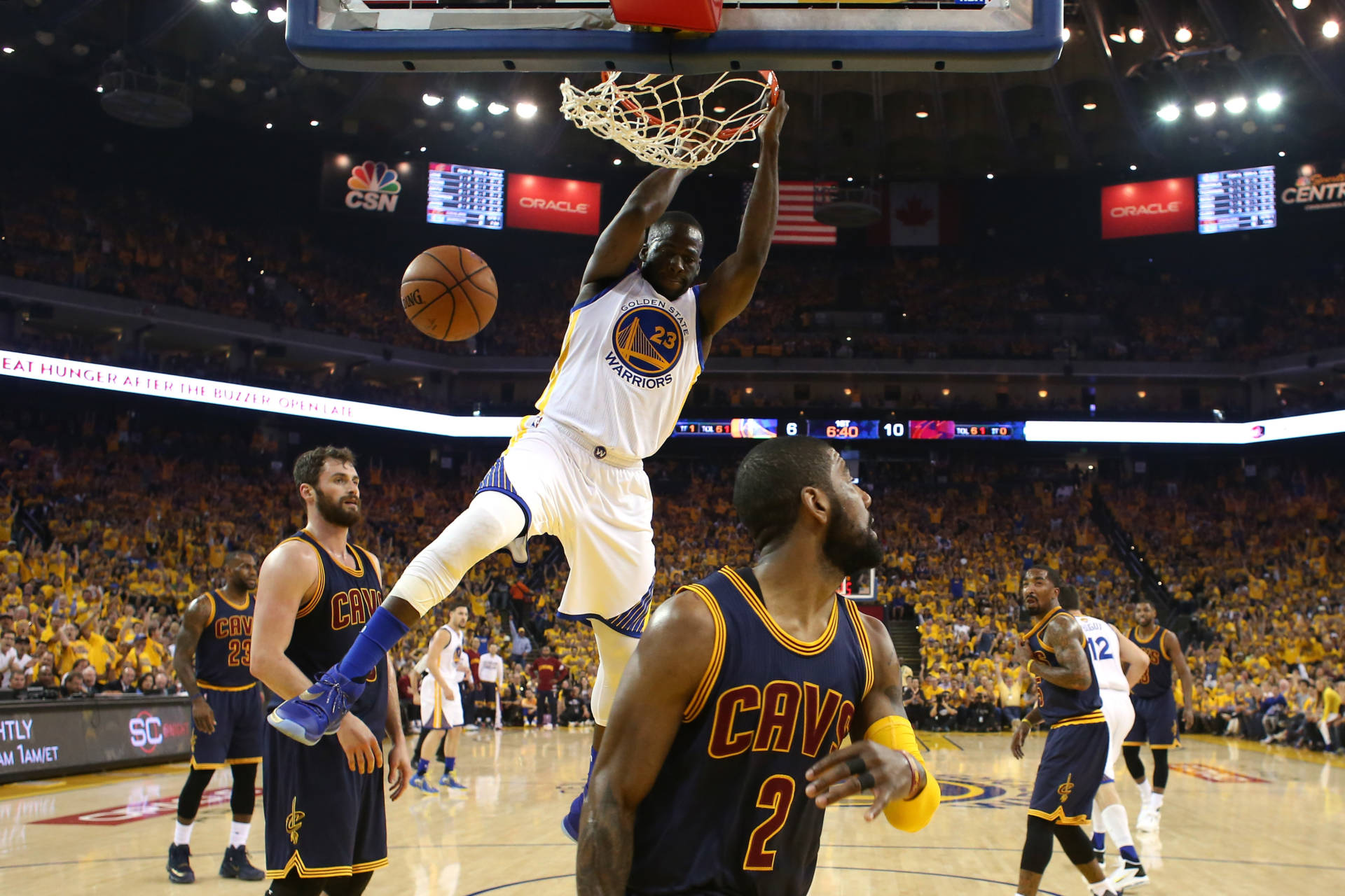 Draymond Green of the Golden State Warriors dunks the ball against the Cleveland Cavaliers in Game 2 of the 2016 NBA Finals. Ezra Shaw/Getty Images