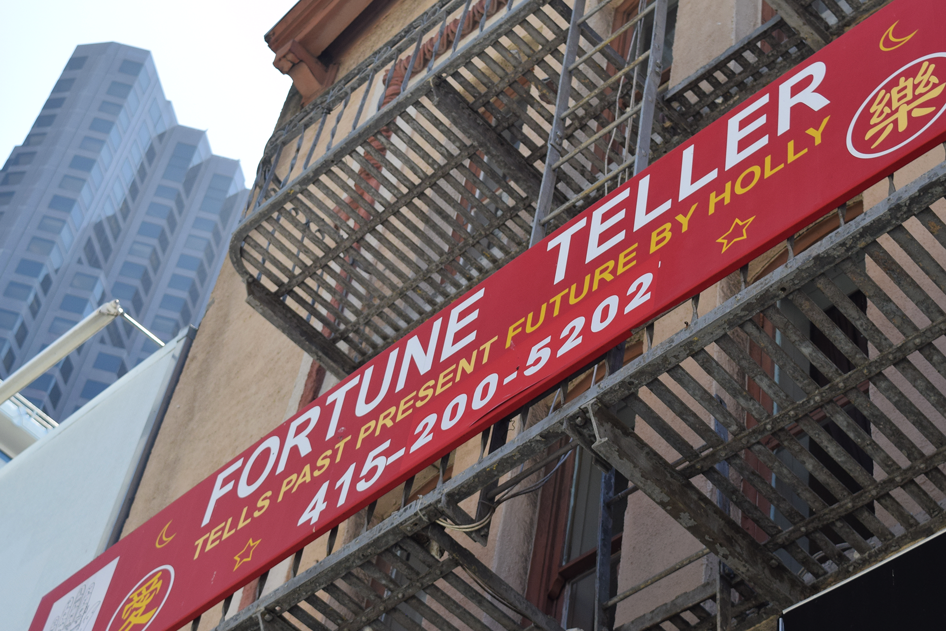 A sign advertises fortunetelling services in San Francisco Carly Severn/KQED