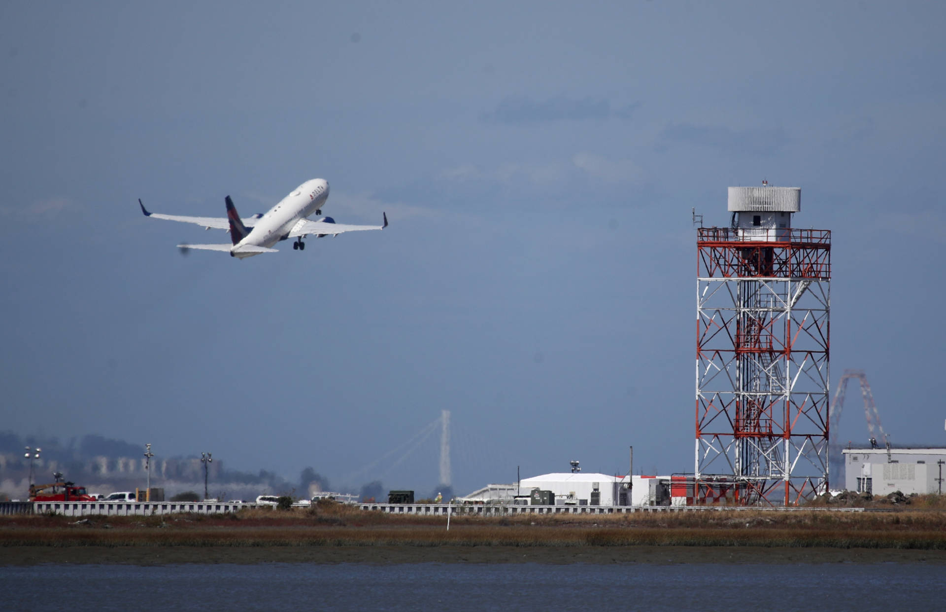A plane takes off from San Francisco International Airport on Sept. 9, 2019. Justin Sullivan/Getty Images