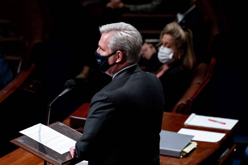 Kevin McCarthy speaks in the House chambers