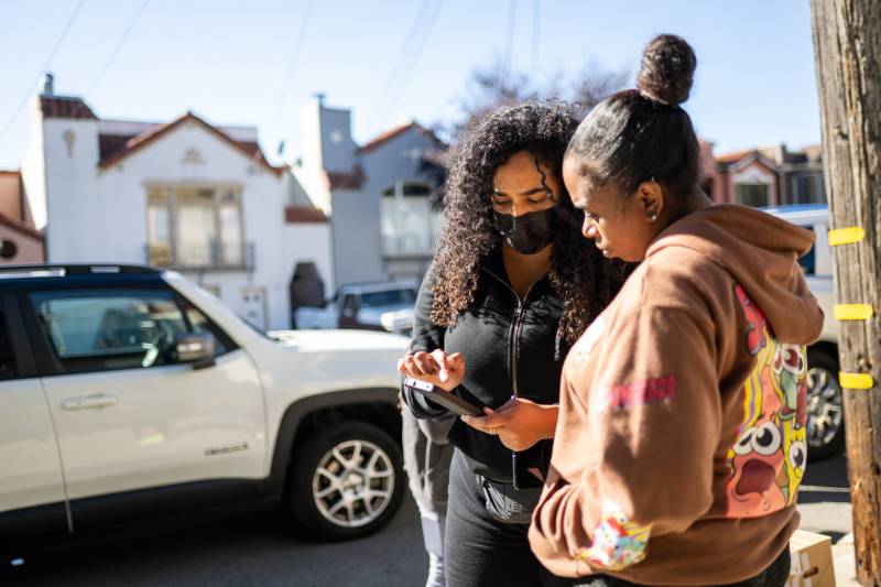 Diapers, Food and Cash: San Francisco Group Helps Black Moms, One Delivery at a Time