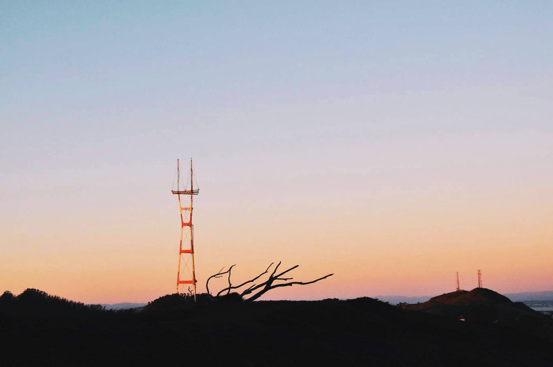 A view of San Francisco's Sutro Tower in the early morning light Lauren Hanussak 