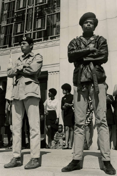 Lonnie Wilson, untitled (Black Panthers at Alameda County Courthouse), July 14, 1968. Gelatin silver photograph, 14 x 9.5 in. The Oakland Tribune Collection, the Oakland Museum of California, Gift of ANG Newspapers