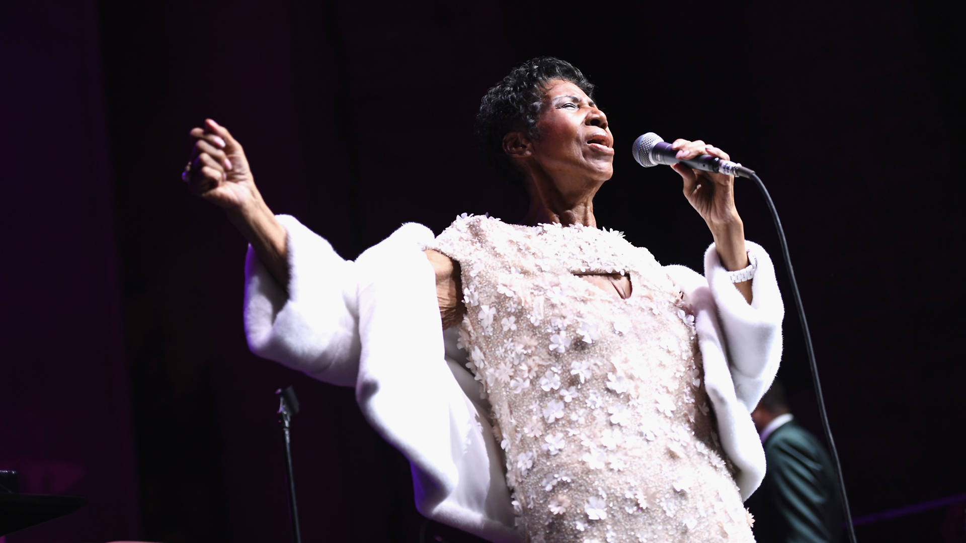 Aretha Franklin performs onstage at the Elton John AIDS Foundation Commemorates Its 25th Year And Honors Founder Sir Elton John During New York Fall Gala at Cathedral of St. John the Divine on November 7, 2017 in New York City.   Dimitrios Kambouris/Getty Images