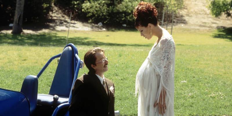Gary Oldman and Kate Beckinsale in 'Tiptoes.'