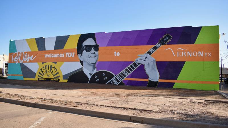 Selena Mize's new mural of Roy Orbison in Vernon, Texas.