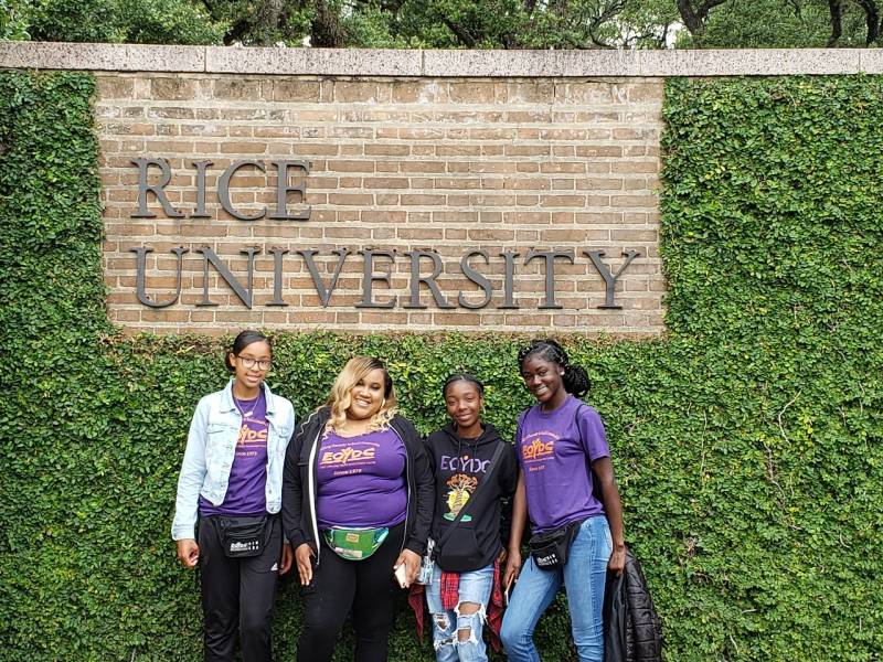 EOYDC students on a college tour at Rice University.