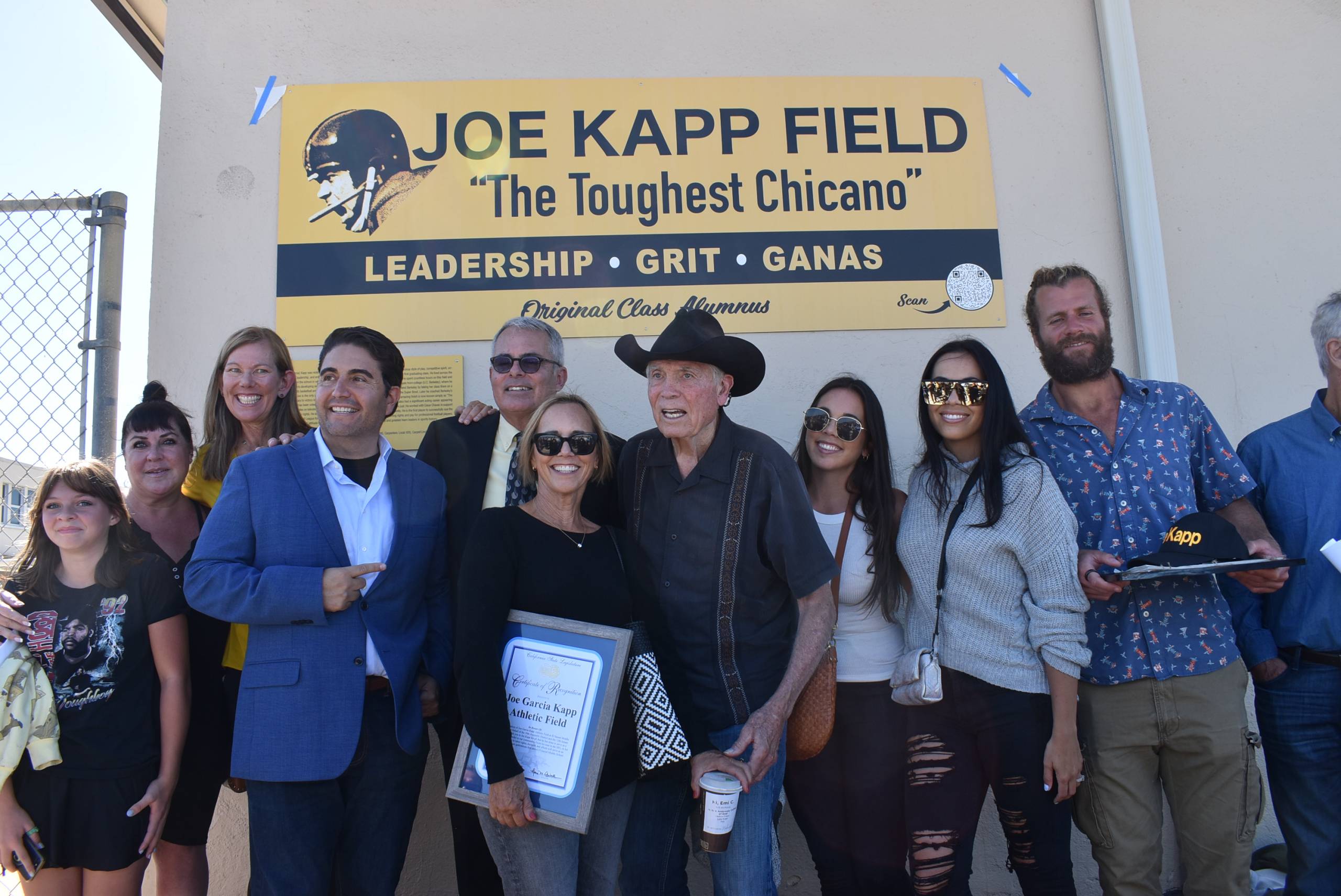 Salinas football legend Joe Kapp dies at age 85