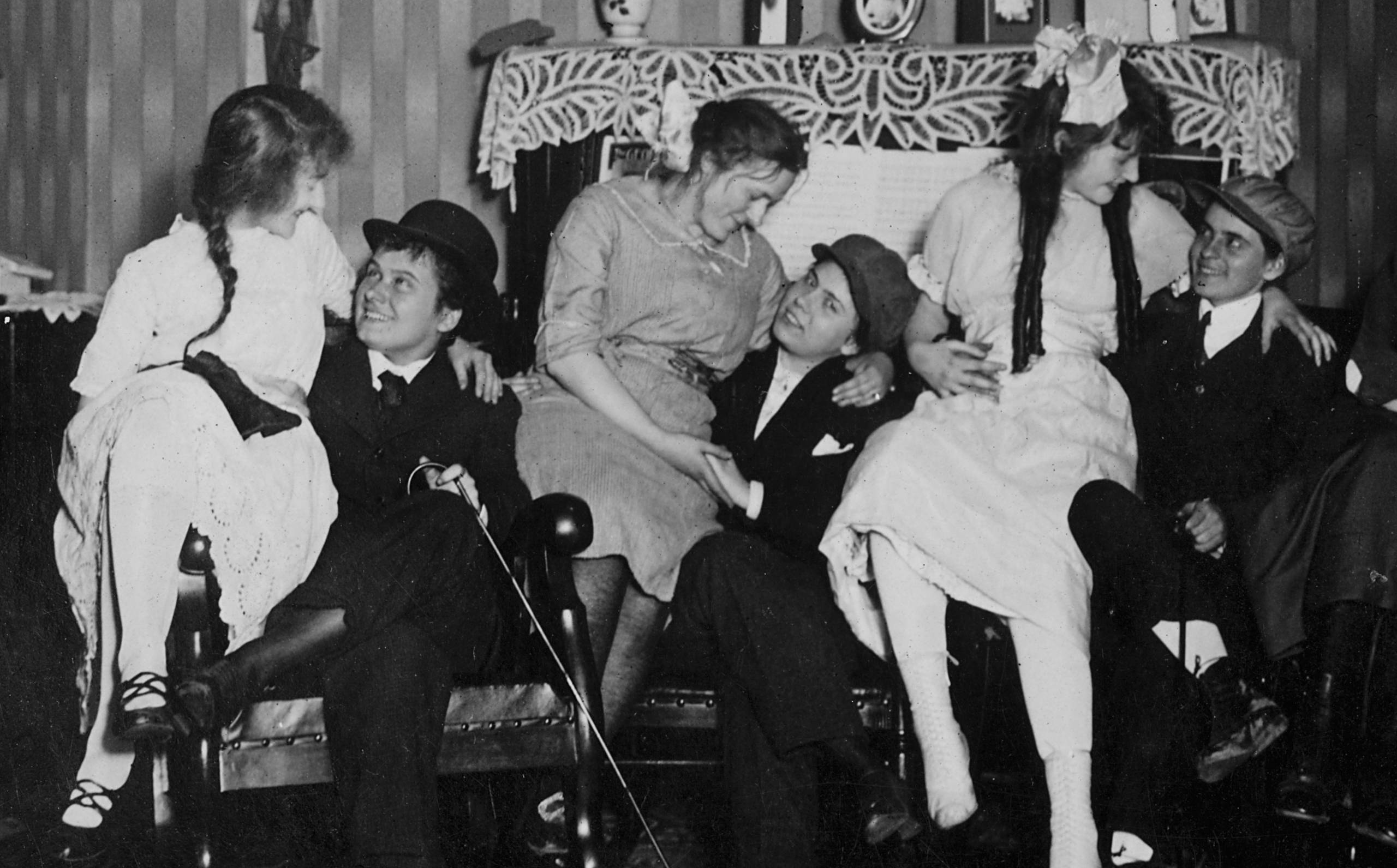 5 Historic Lesbian Bars From Old San Francisco KQED photo