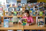 Beyond reading logs and Lexile levels: Supporting students’ multifaceted reading lives