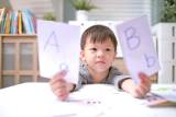 “Short-burst” phonics tutoring shows promise with kindergarteners