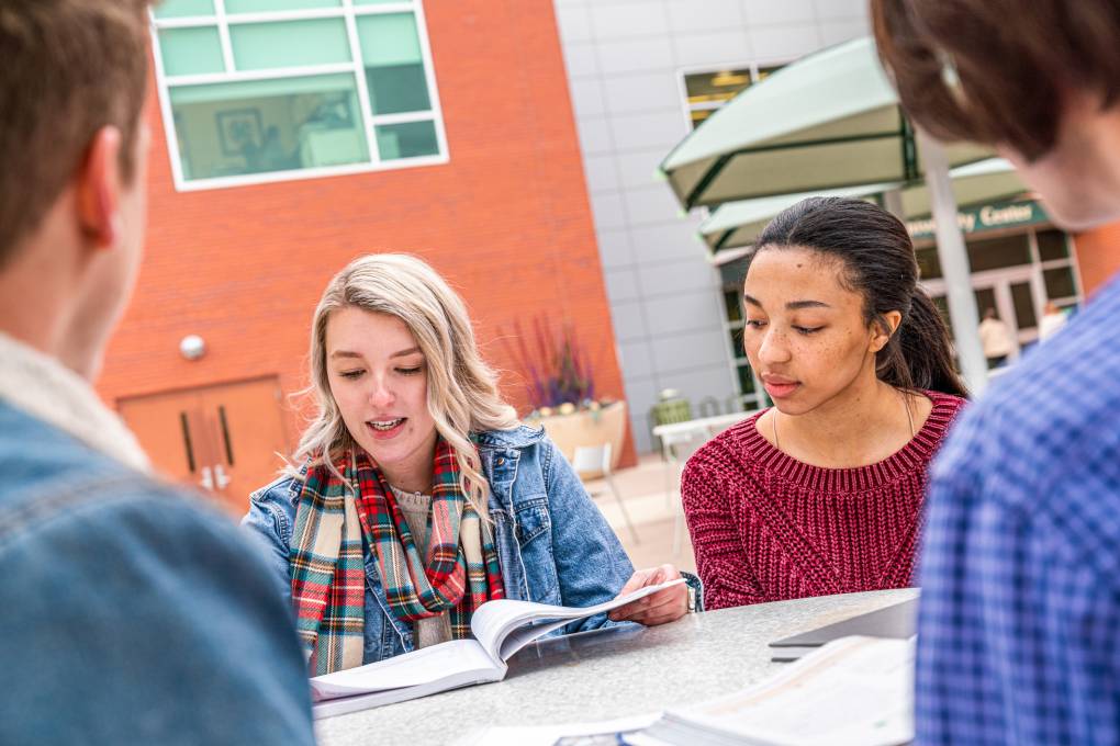 High schoolers account for nearly 1 in 5 community college students | KQED