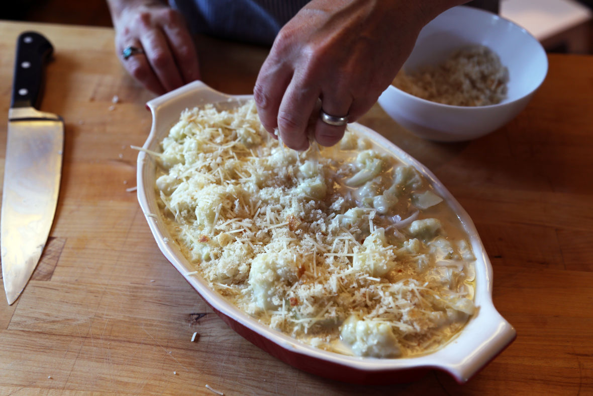 Holiday Dinner Side Dish: Creamy Cauliflower and Gruyere Gratin | KQED