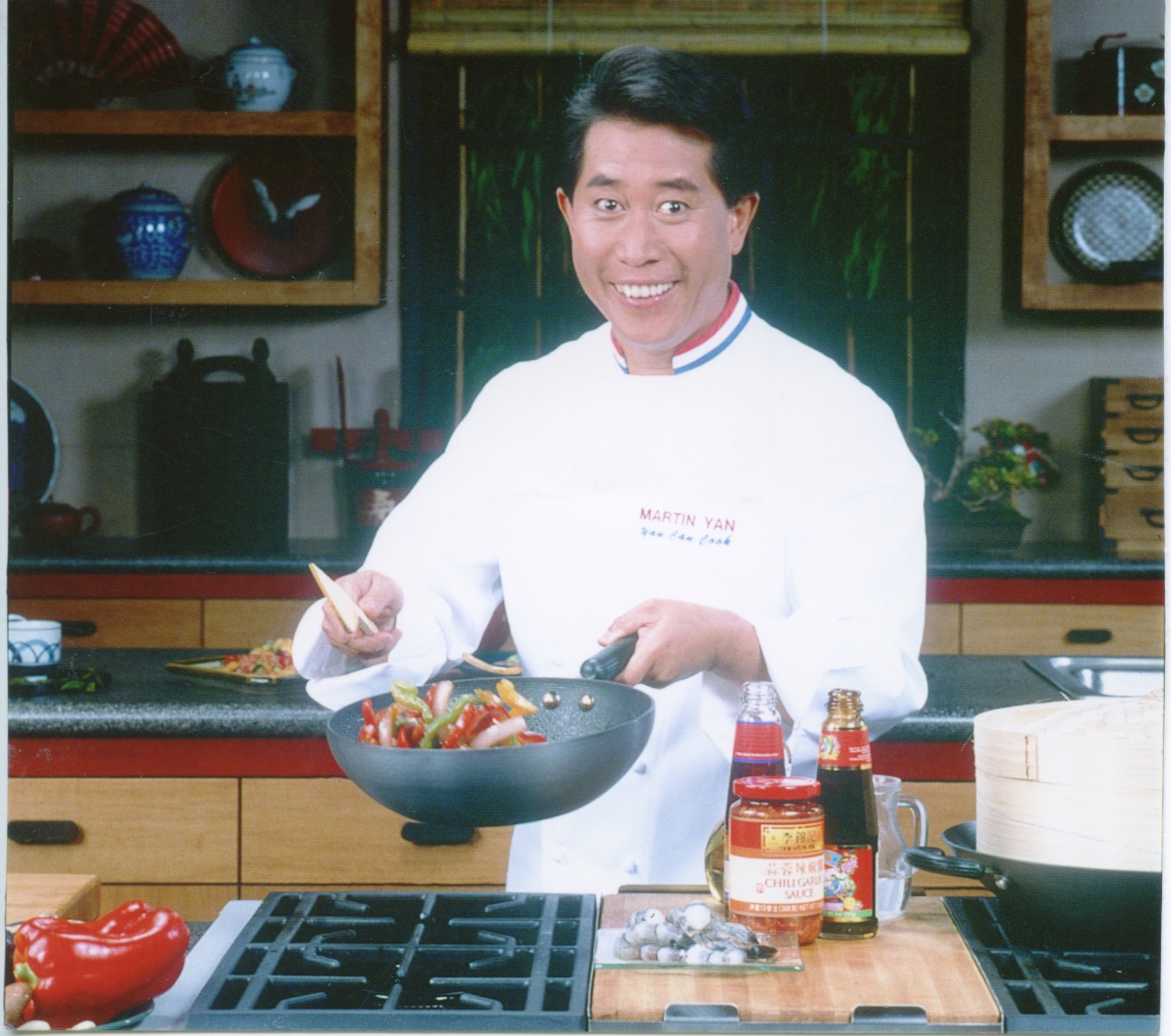 With his famous catchphrase "If Yan can cook, you can too!", chef Martin Yan introduced audiences to Chinese cooking techniques. 