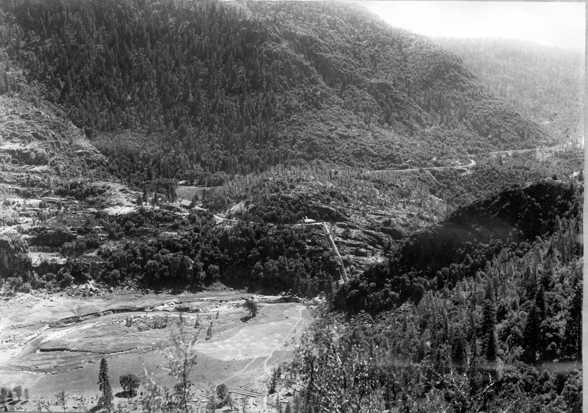 	
View across Hetch Hetchy Valley, early 1900s, from the southwestern end, showing the Tuolumne River flowing through the lower portion of the valley prior to damming. Isaiah West Taber/ Sierra Club Bulletin/ Public Domain