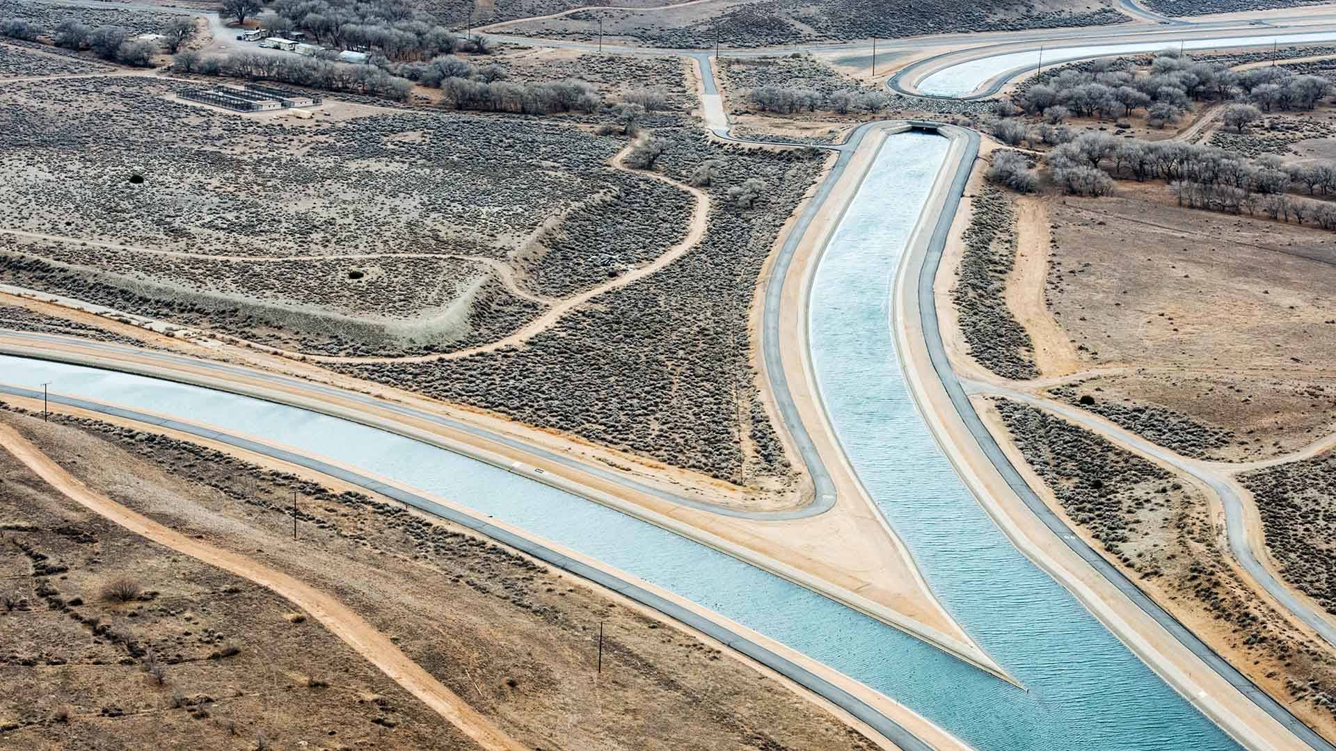 Under a presidential memo, federal biologists are under unprecedented time pressure to make key water decisions that control how much flows through the California Aqueduct. Florence Low / California Department of Water Resources