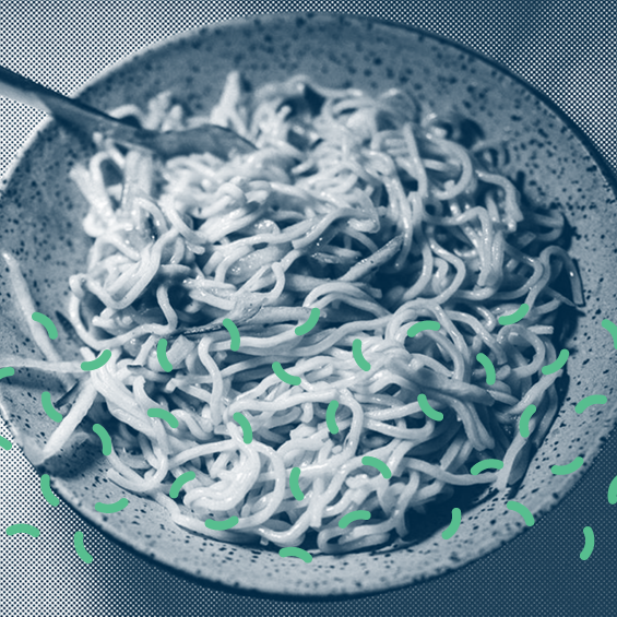 A bowl of garlic noodles.