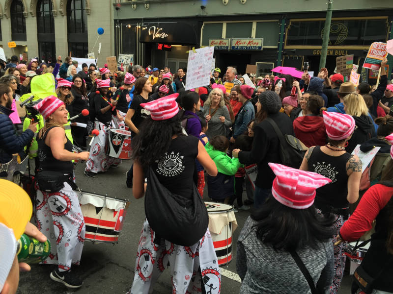 Overall feeling today at Oakland #WomensMarch is JOY. Here's the Banda de Percusao on 13th Street leading the party.