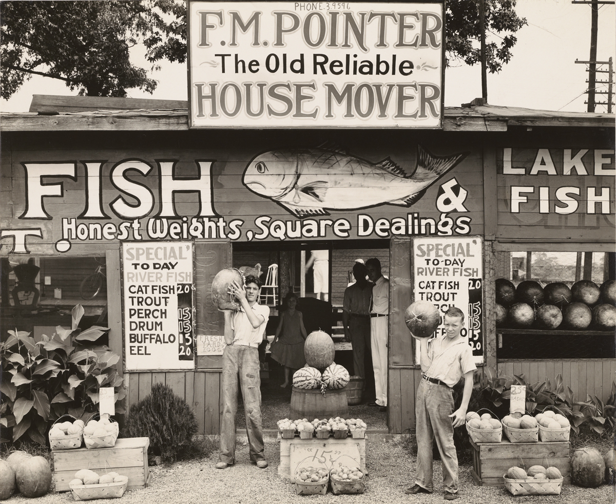 Walker Evans, 'Roadside Stand Near Birmingham/Roadside Store Between Tuscaloosa and Greensboro, Alabama,' 1936.