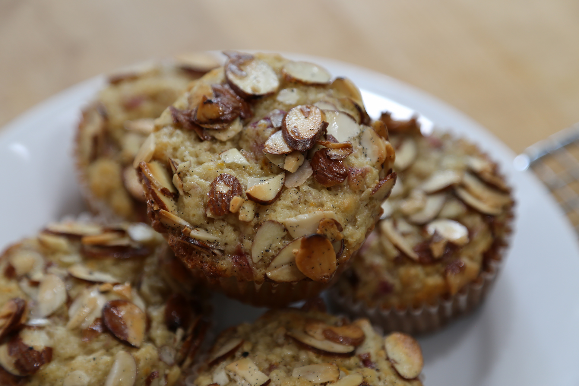 The muffins are best served the day they are baked, but can be stored at room temperature for up to 3 days and briefly re-heated in a 400F oven. Or, freeze the muffins in a zippered plastic freezer bag for up to 3 months; let defrost at room temperature, then re-heat in a 400F oven.