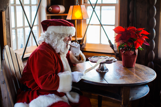 Santa will be visiting Nick’s Cove and collecting toys for children in need.