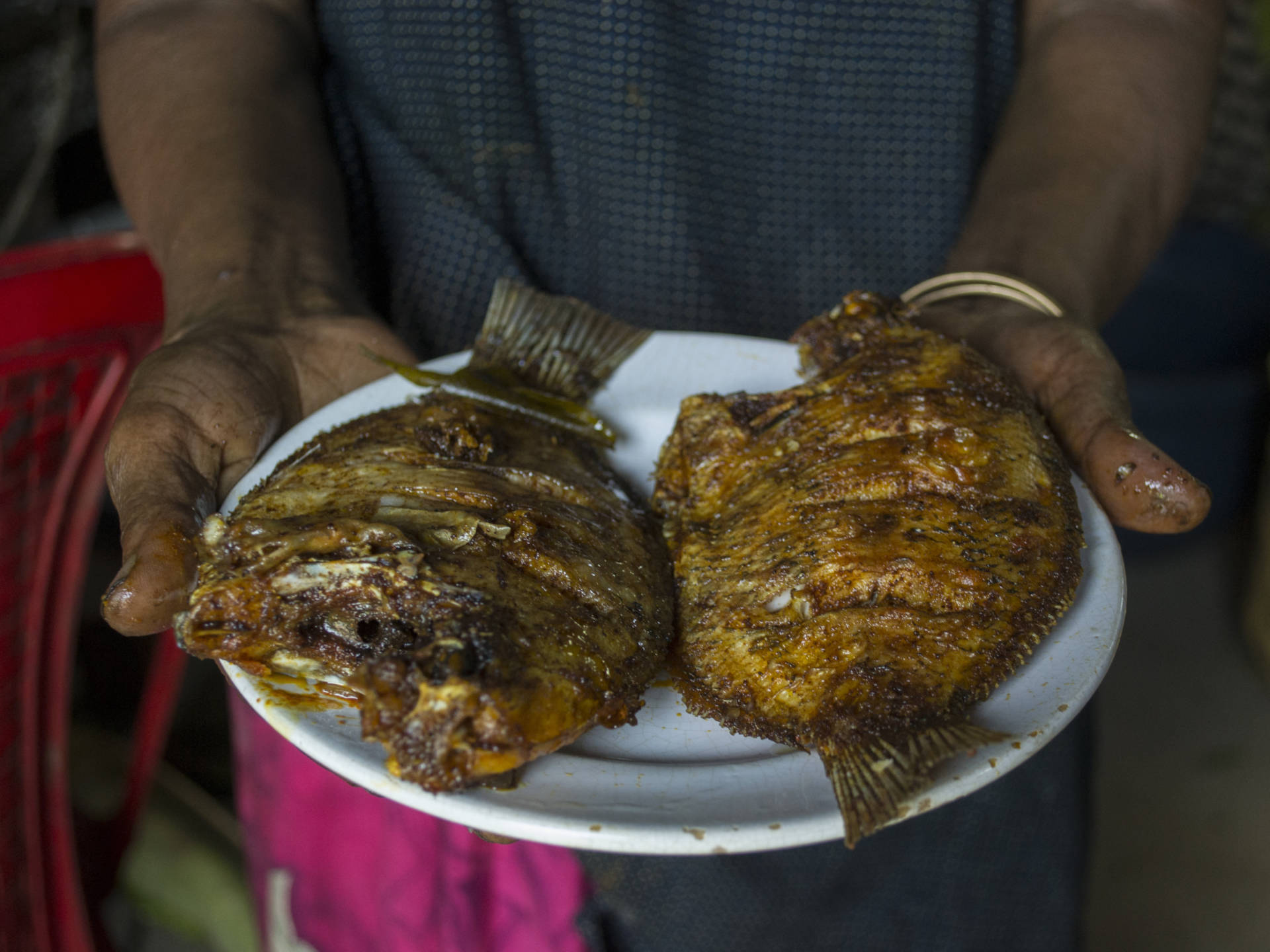 At Mullapanthal, fresh karimeen from the backwaters is marinated and fried to order.