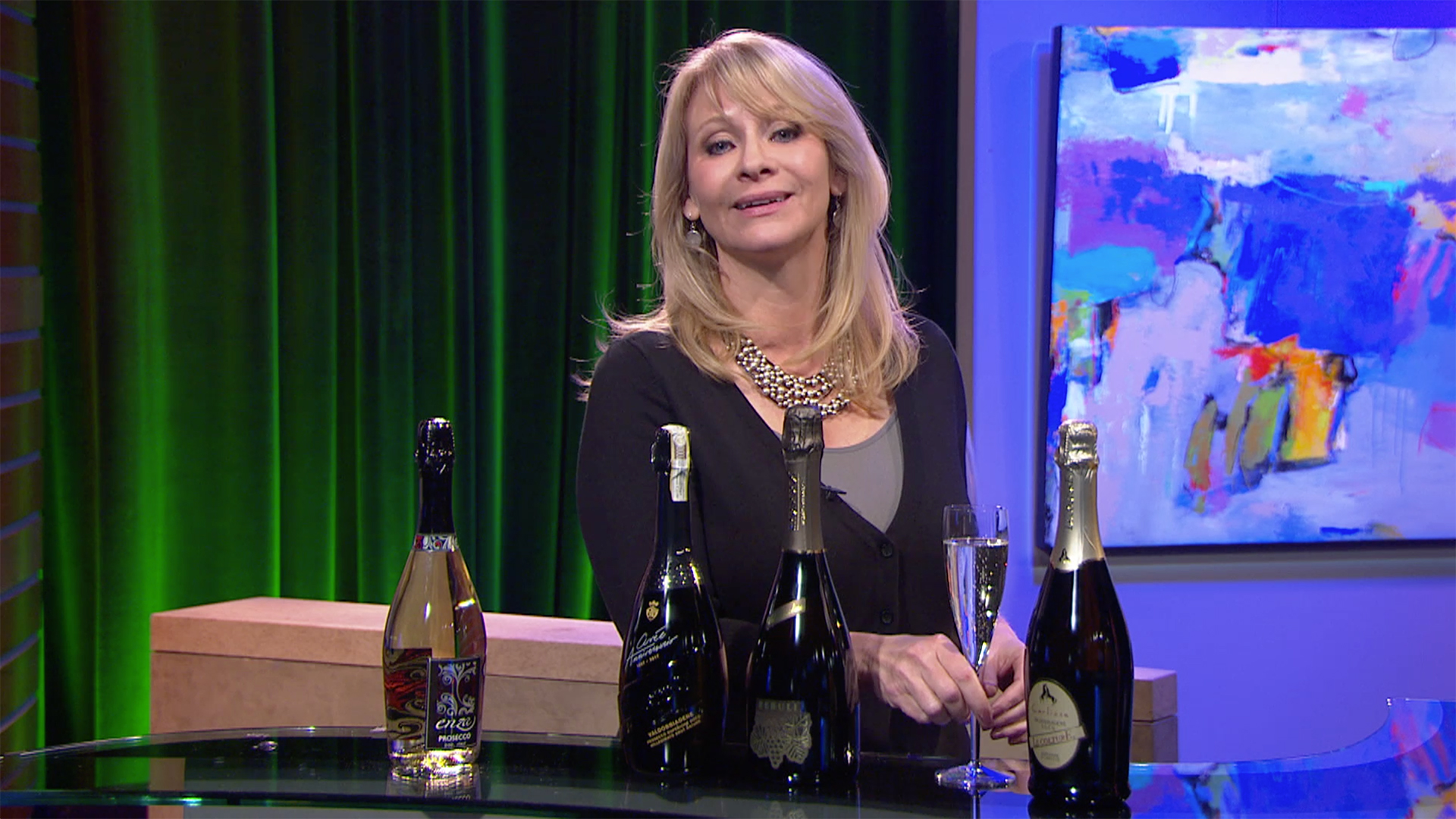 Check, Please! Bay Area host Leslie Sbrocco shares a hot new trend: Prosecco.