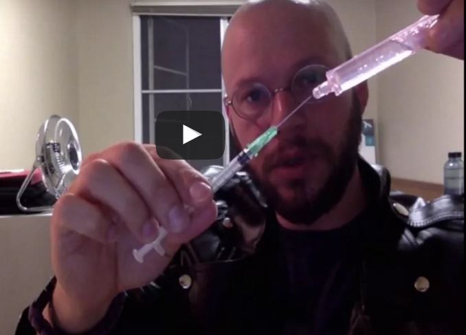 Michael Laufer demonstrates how to lead the Epi-Pencil in a DIY video posted to YouTube.