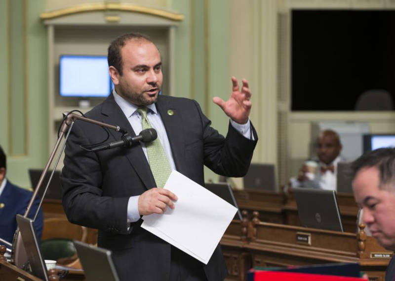Asm. Adrin Nazarian speaks on the Assembly floor.