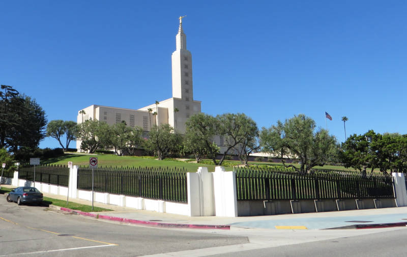 The Santa Monica Fault cleaves a path along portions of Santa Monica Boulevard creating steep slopes like the one that’s home to the Church of Jesus Christ of Latter-day Saints.
