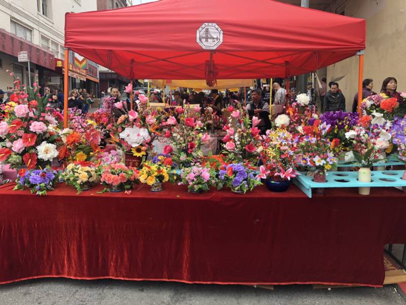 The main attraction at today's fair were the flowers. Plants symbolize growth and are an important part of decorating homes during Chinese New Year. 