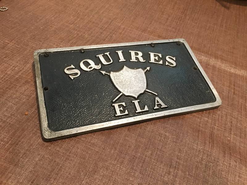 Plaque from the Squires Car Club of Boyle Heights. (Courtesy of Don Yamamoto. Photo: Oliver Wang) 