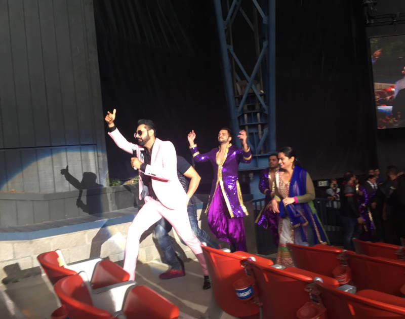 Bollywood star Gippy Grewal goes on a selfie tour through the audience of the Shoreline Amphitheatre to promote his upcoming movie 'Carry on Jatta 2.'