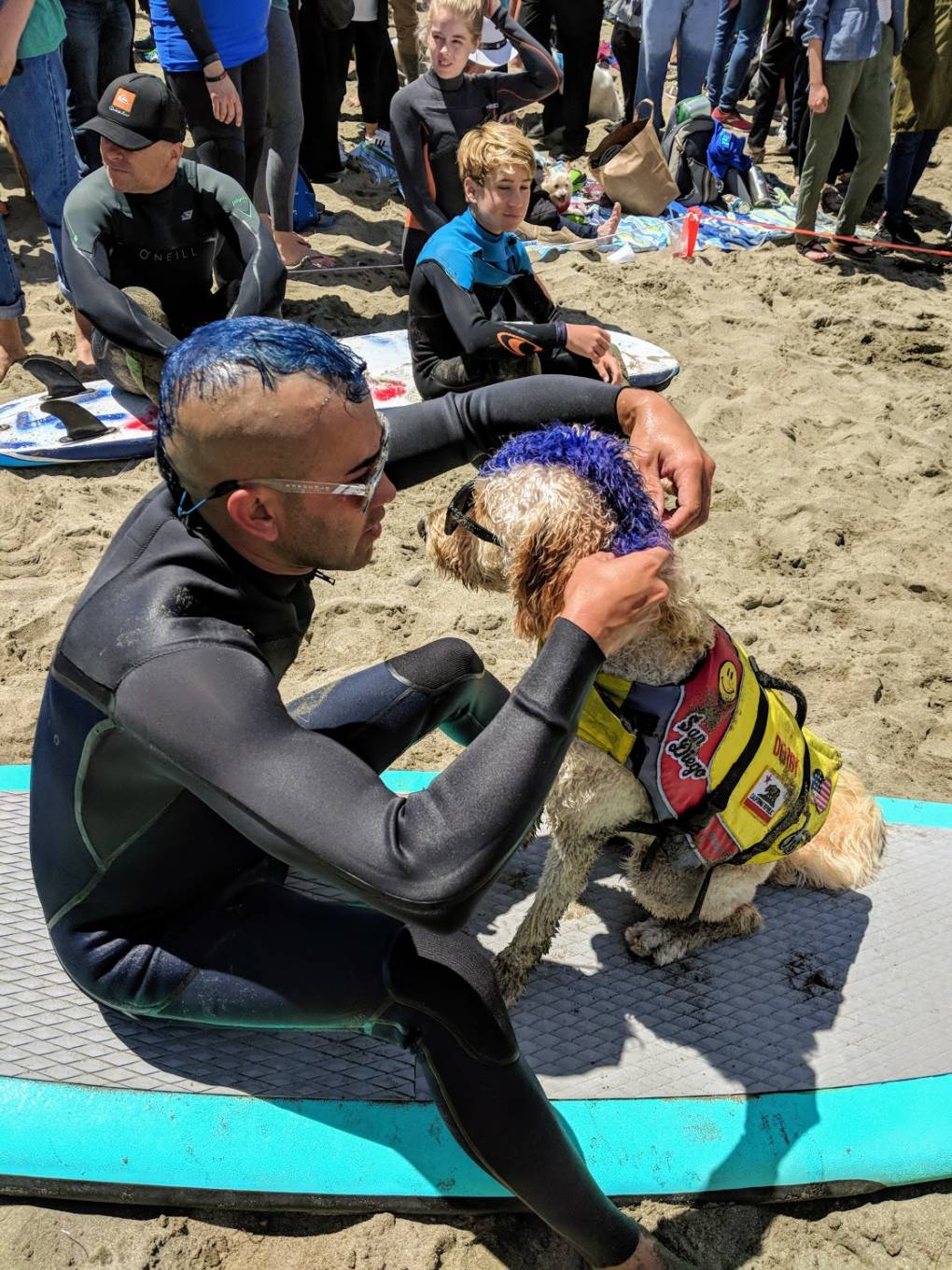 Kentucky Gallahue and his surf dog Derby from San Diego were a crowd favorite with their matching blue mohawks. 