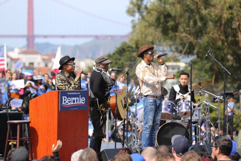 Oakland-based soul band Tony! Toni! Toné! performs at the Bernie Sanders rally.
