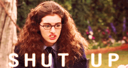 Anne-Hathaway-Needs-Everyone-To-Shut-Up-In-Disneys-The-Princess-Diaries