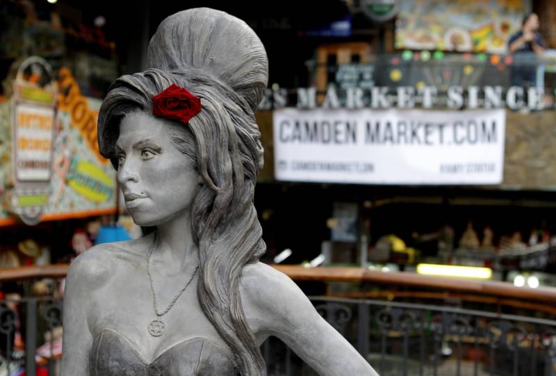 Camden's Amy Winehouse statue.