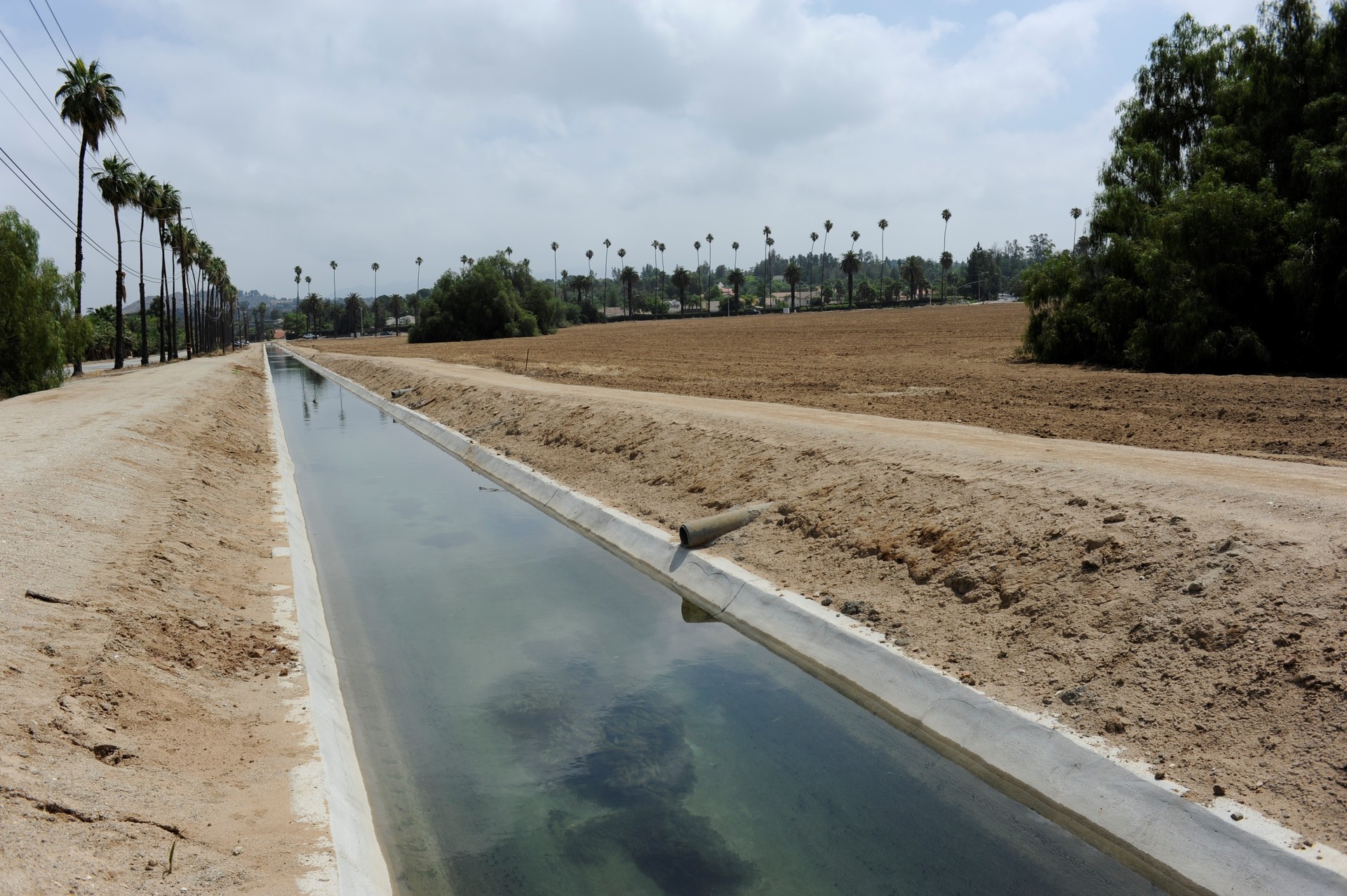 riverside-pushes-back-against-state-water-restrictions-the-california